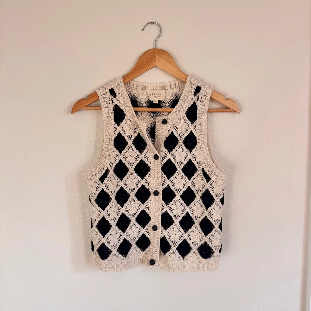 Sezane Ivory and Black Argyle Knit Vest - Picture 1 of 5